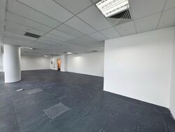 Woods Square (D25), Office #624029381